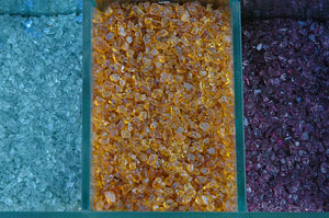 medium amber