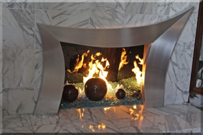 Jasmine Bals Modern Fireplace Surround